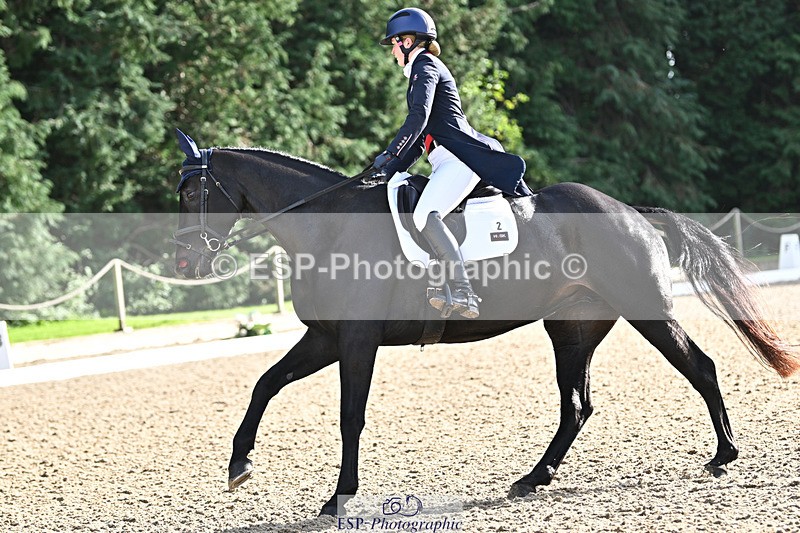 241023-143845-00564 - 002-Ellie.Fredericks-BRITANNIA'S.OLIVE