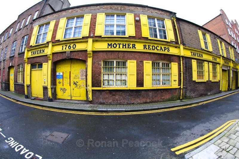 Mother Redcap's Pub - Dublin - through a fisheye lens