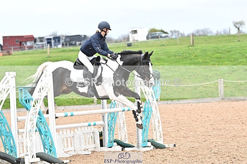 250414-115356-00733 - 1m Round 1