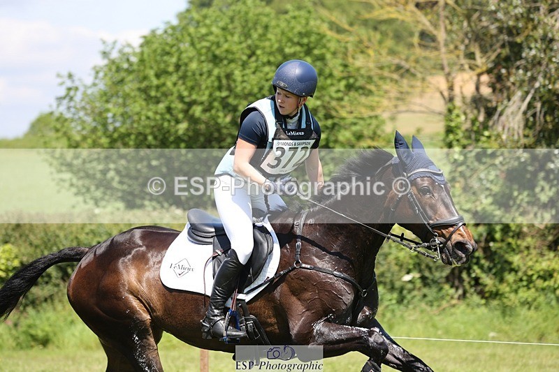 240525-122013-13328 - 372-PENCOS_CROWN_JEWEL-Millie_Juleff