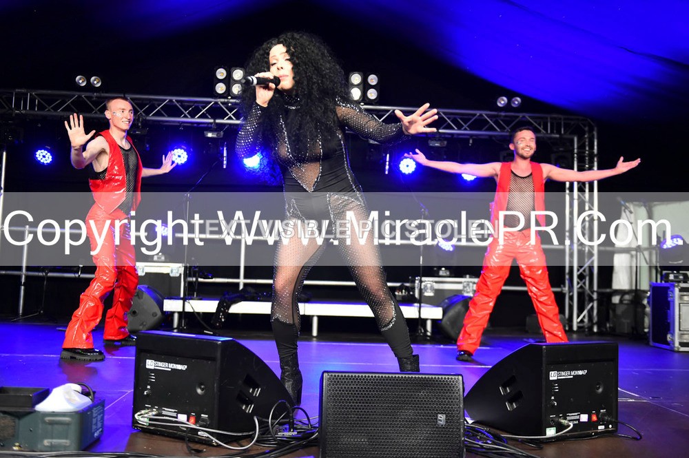 SH4_6648 - The Cher Experience
