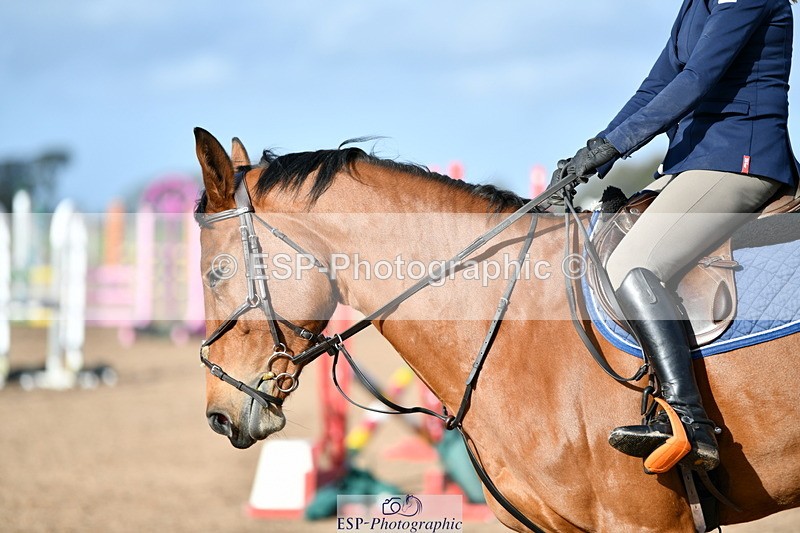 241026A-111911-00967 - SAT Cls 24+25 Club and Schools 80cm