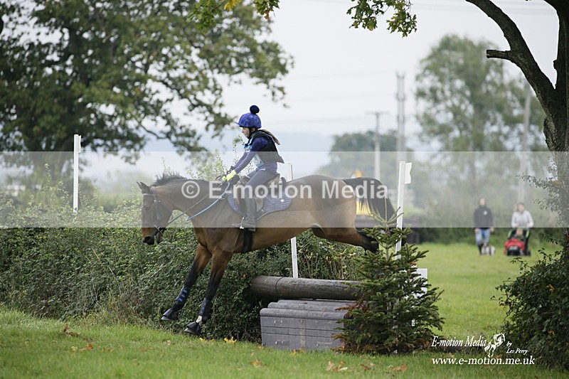  WWHT 171021 1987 - Novice Pairs (0.80m)  17/10/21