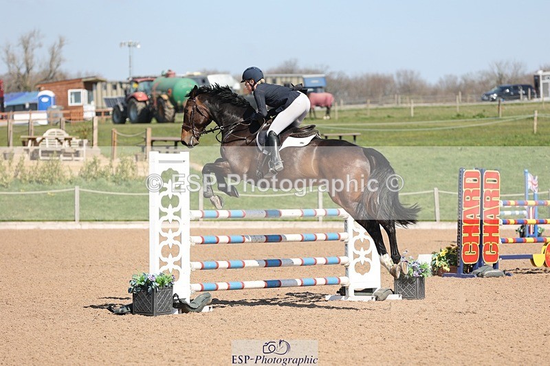 250402-130208-00688 - Cls 6 Foxhunter and 1.20m Open