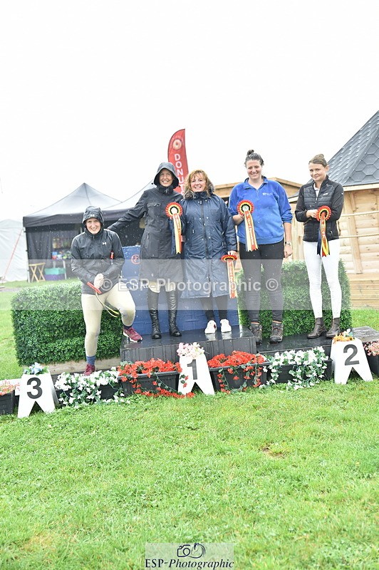 240901A-204412-11355 - 100 Presentation