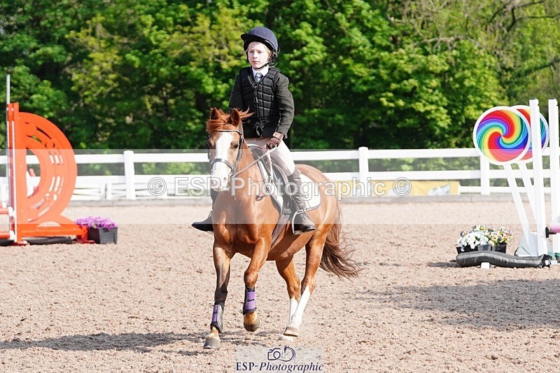 250503-092544-00084 - Cls 16 Clear Round 40cm and 50cm