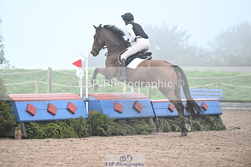 231021B-132136-00747 - 90cm