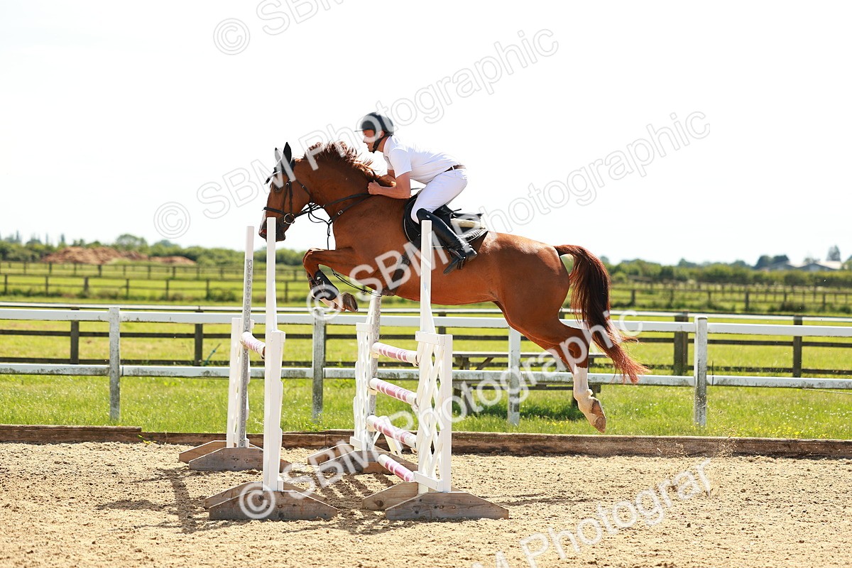 SBM_002586 - Class 4 - Senior Newcomers - 1.10m