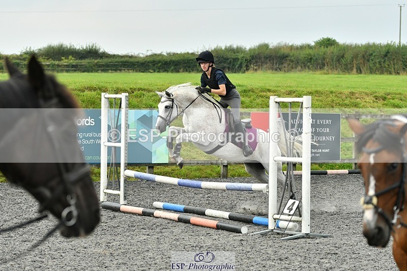 230817-090206-00070 - Theo's 1st Group - Arena