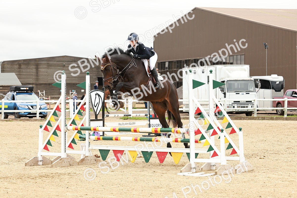 1I0A6827 - Class 2 - Senior British Novice