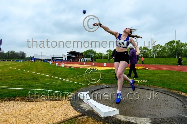 Opener25-924925 - Field Female