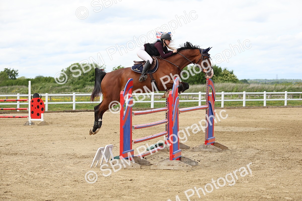 SBM_001162 - Class 5 - Senior Foxhunter - 1.20m