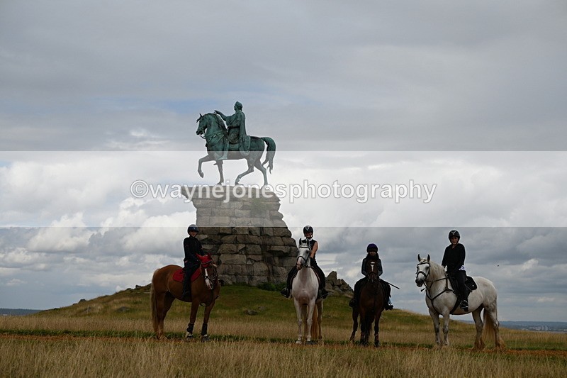 DSC_9136 - Time at Statue 14:33 to 15:10