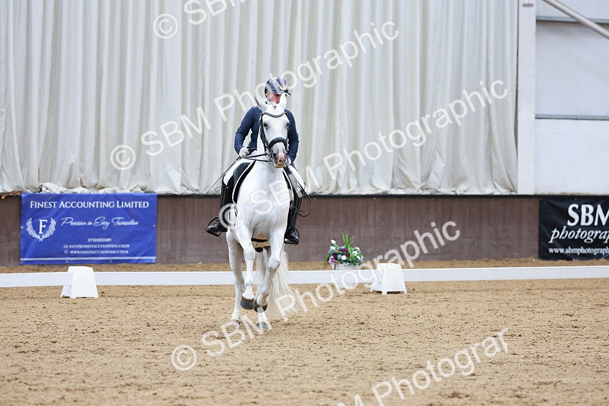 SBM_013470 - Class 3 - FEI PSG - 12.03-13.07