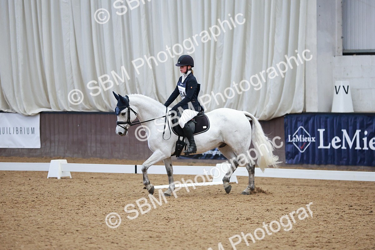 SBM_004012 - Class 2 - Novice 2020