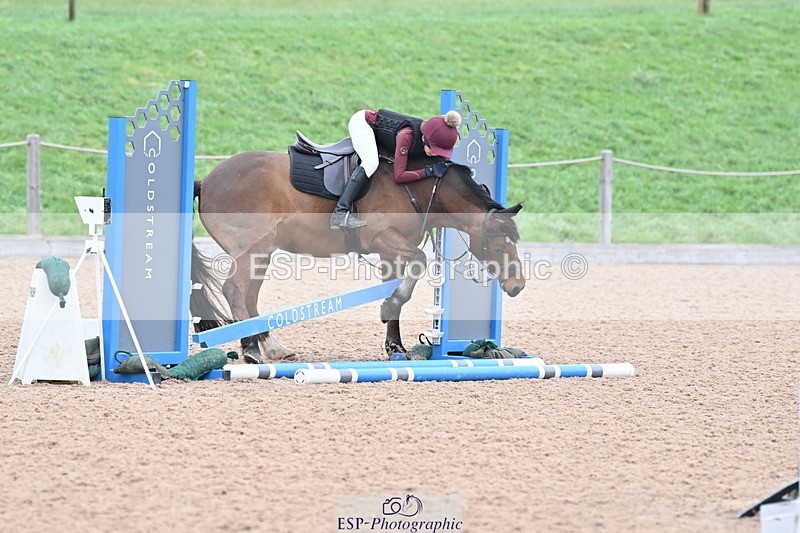 231217A-102837-00130 - 70cm