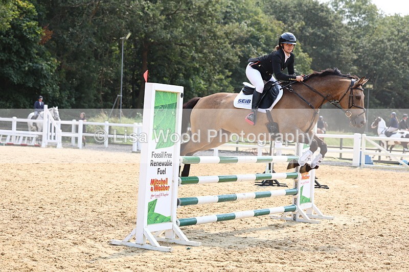 3E7A2228 - Class 7: Senior 1.05m