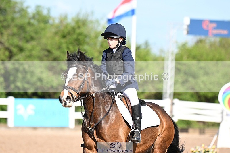 250504-095325-01762 - Cls 13+14 Club and Schools 60cm