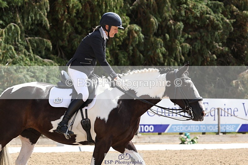 250809A-135425-03836 - 120-Julia.WoodwardLily.1