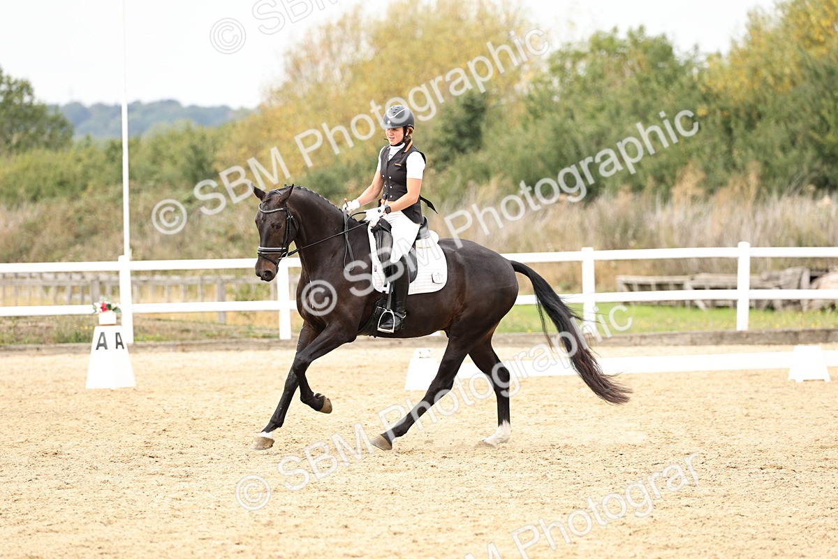 SBM_013275 - Class 3 - Novice 4 - 11.43-12.25