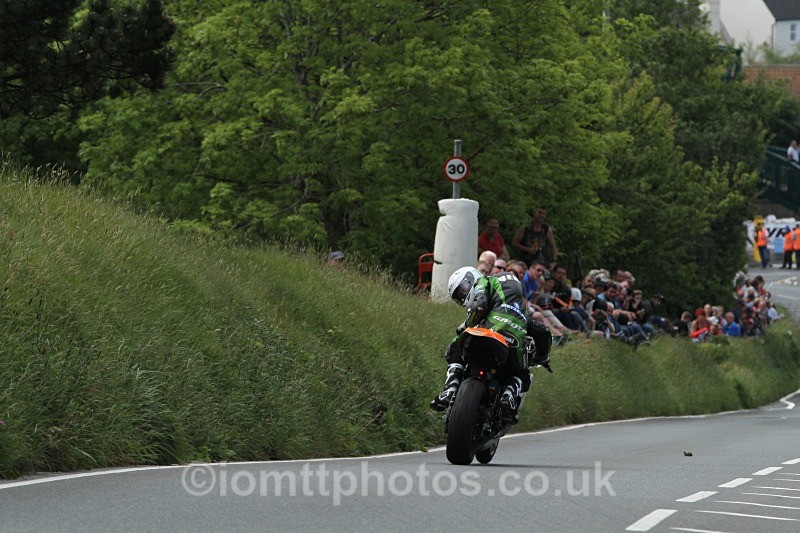 Connor Behan - Bennetts.co.uk Lightweight TT