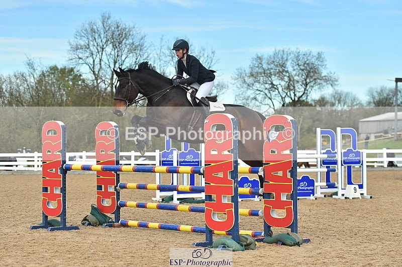 231111A-122744-01851 - Cls 12 Newcomers & 1.10m Open