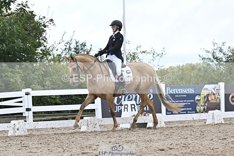 250907-170037-10859 - 054-Amy.Louise.LloydDiva.Royale