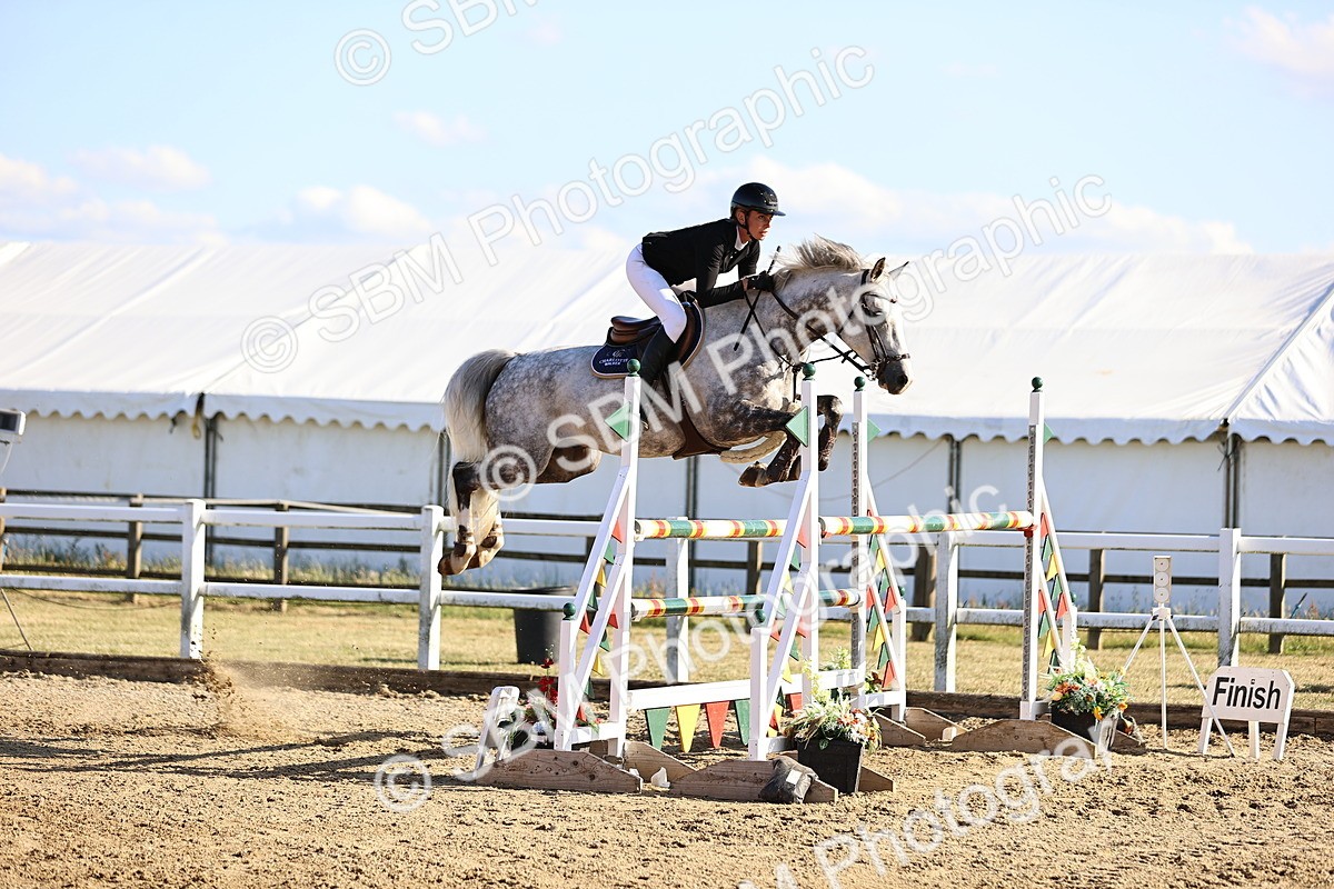 SBM_015923 - Class 18 - Senior 1.35m Open