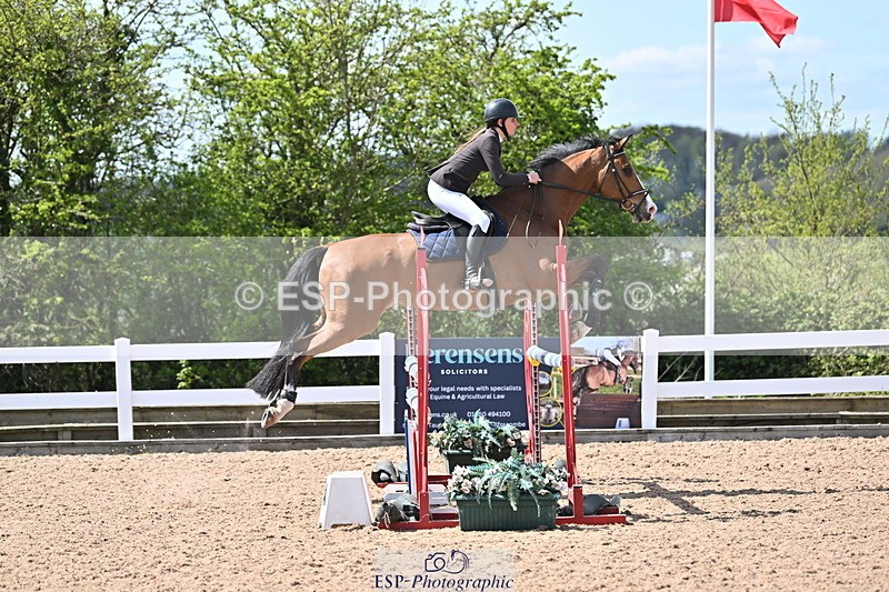 240418A-134420-03571 - Cls 13, 1 Star Bronze Tour 1.10m