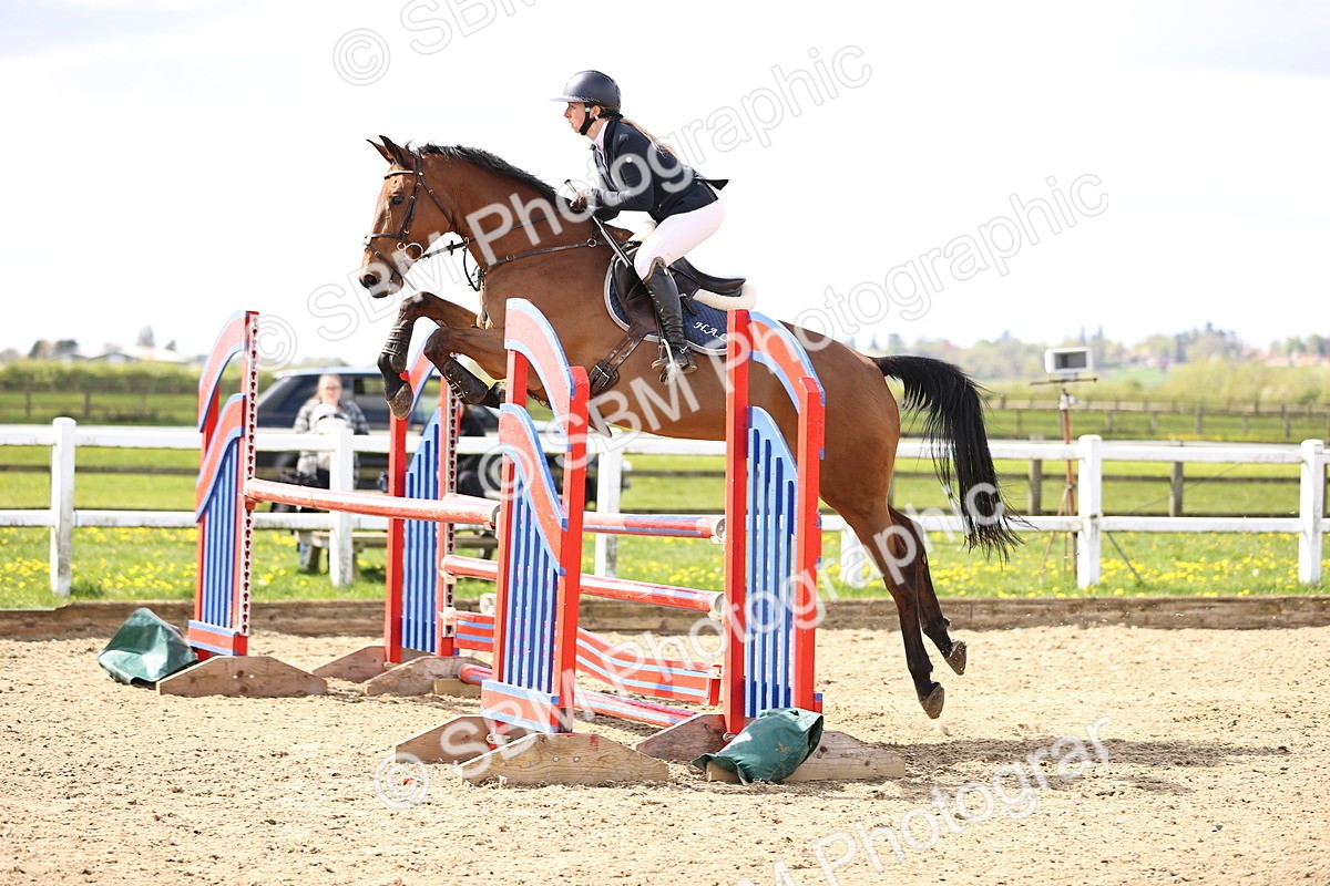 SBM_003583 - Class 16 - Senior Discovery - 1.00m
