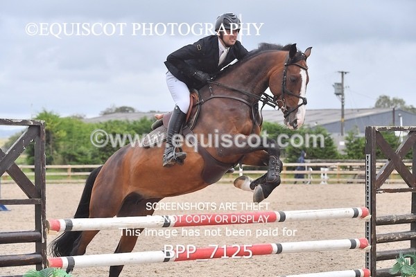 BPP_7125 - CLASS 4 Senior Newcomers/ 1.10m Open