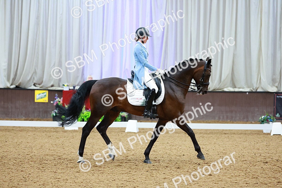 SBM_007918 - Class 9 - FEI INT II - 16.54.17.57