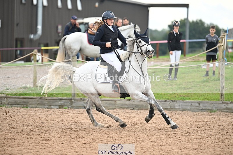 240907A-130245-01835 - Cls 3 Pony Medium Team 80cm & 90cm