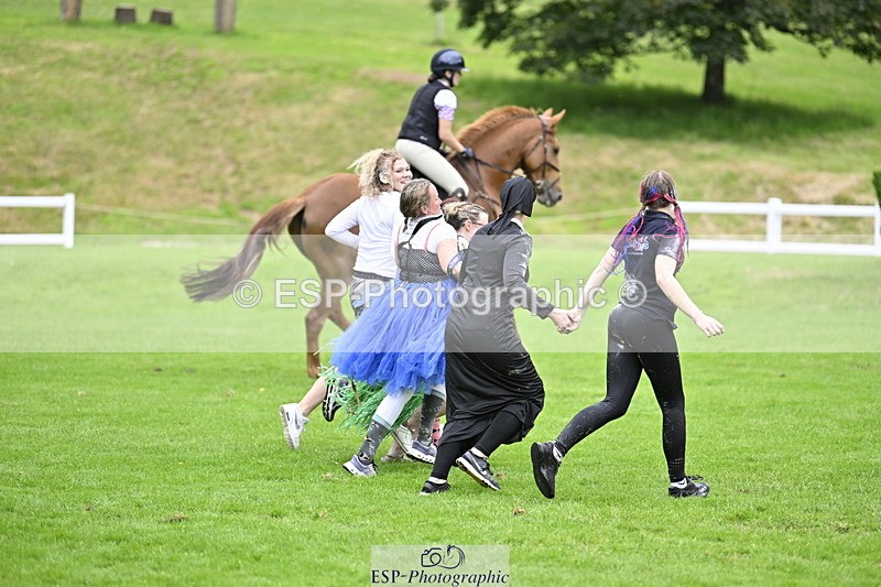 250613A-185550-03817 - Cls 7 Ride and Run