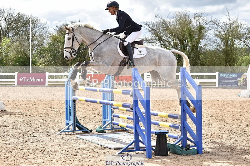 240403A-151358-00914 - Cls 5 Foxhunter and 1.20m Open