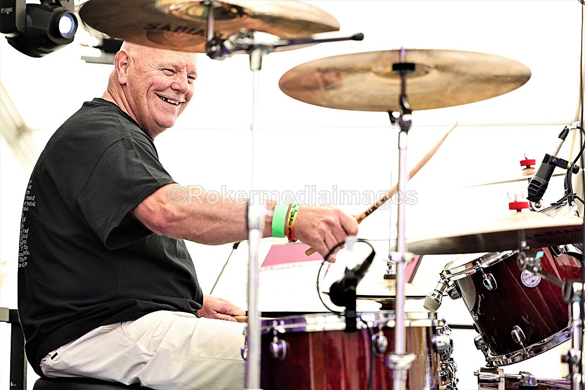 MMF SUN-66 - Minety Music festival 2023