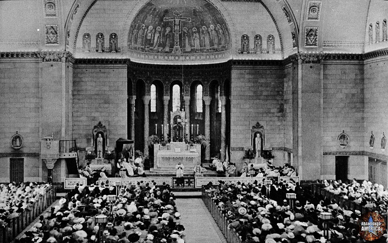 historical photos of the church of the transfiguration in philadelphia on matthew christopher murray's abandoned america