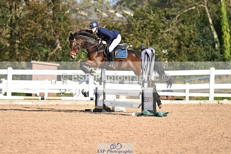 241026A-114118-00755 - SAT Cls 8 Pony Discovery and 90cm Open