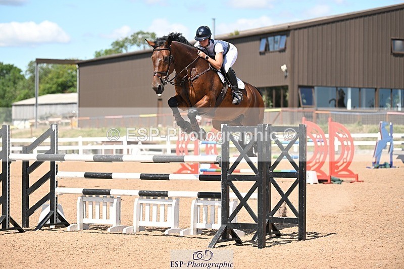 250709-152429-01135 - Cls 6 Snr Fox & 1.20m
