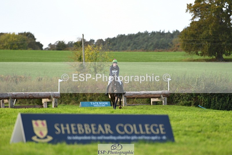 251024A-154812-14882 - C-251-Isabelle.Downes