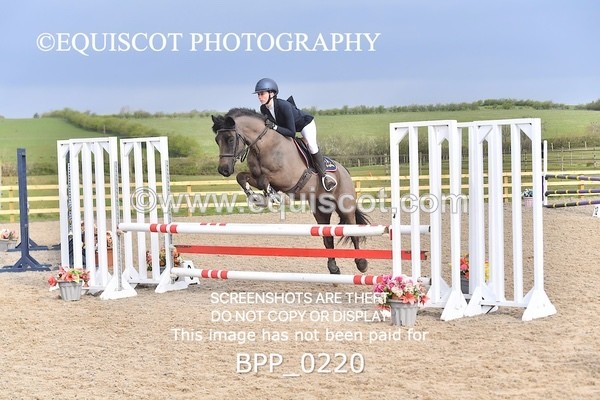 BPP_0220 - CLASS 2 FRI Senior BritiNovice/ 90cm Open