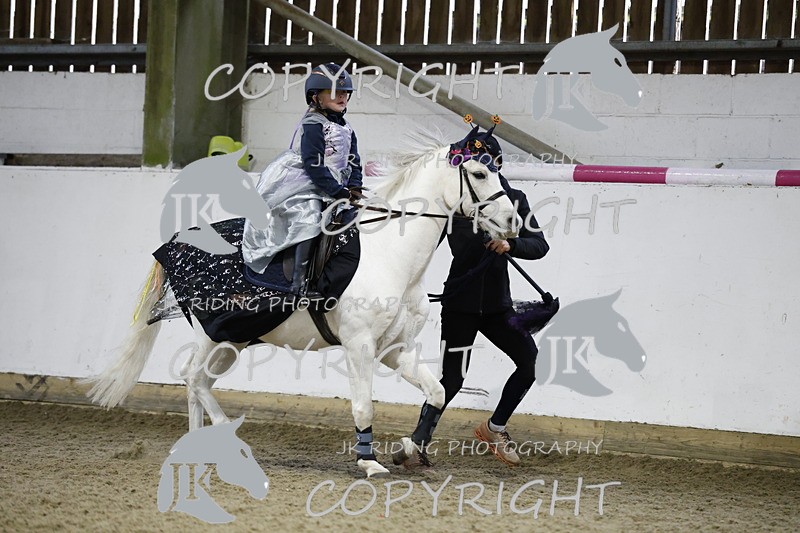 _T0A0673 - Class 1 Cross poles