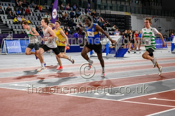 Age26SAT-914813 - Track Male Set One