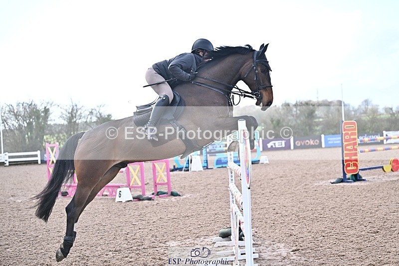 260220-143235-00901 - Cls 6 Foxhunter and 1.20m