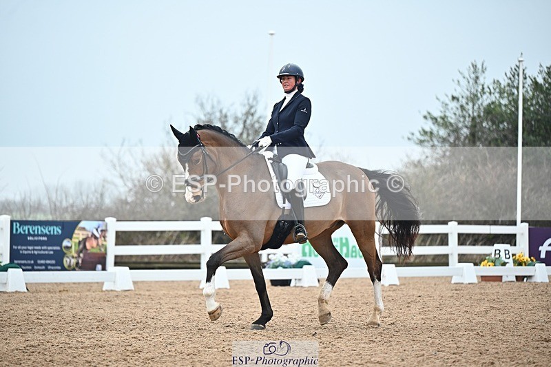 250214-141010-02120 - 128-Amy.Hose-Enrique