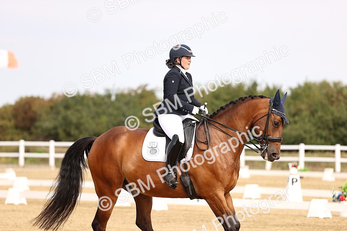 SBM_012896 - Class 2 - Advanced Medium 5 - 10.35-11.55