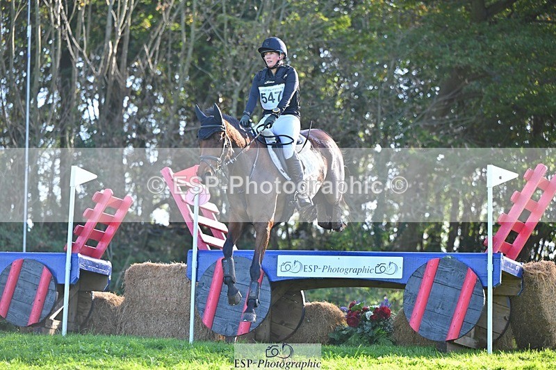 241026-145233-14548 - 547-Lara.Salter-NAOMIE.VAN.DE.BROUWERSHOEVE