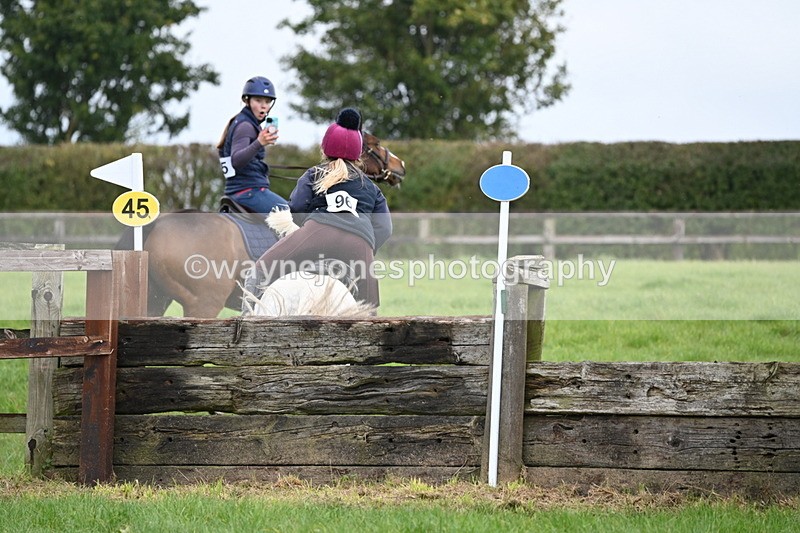 WJ6_4013 - Time at Photographer 11:48 to 11:56