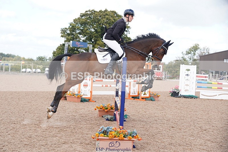 241005A-112512-04549 - SAT Cls 9 Snr Discovery &1m Open