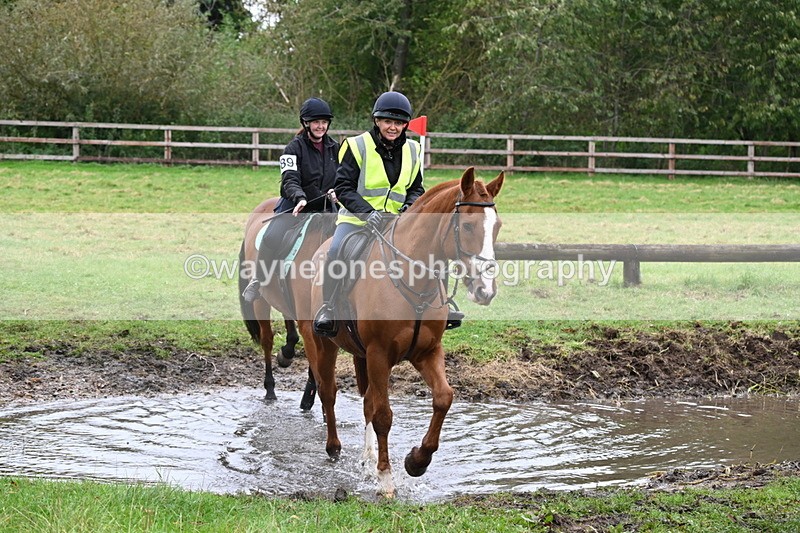 WJ6_7549 - Time at Photographer 13:23 to 13:49